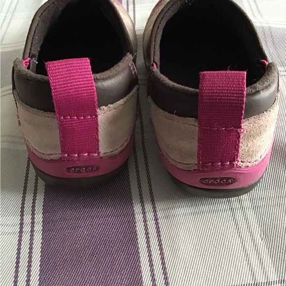 Infant Crocs Suede shoe - Picture 4 of 5